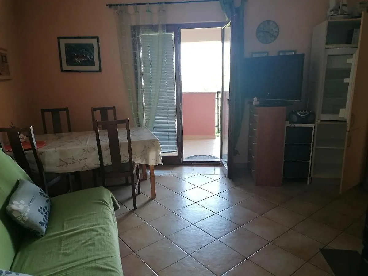Apartments Menderi Hills Sveti Petar